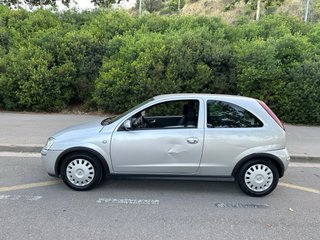 Opel Corsa 2004