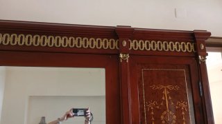 Armario antiguo madera con espejo