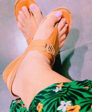 Sandalias Tommy Hilfiger Marrones y Moradas