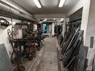 Local comercial en venta en El Carmel en Barcelona