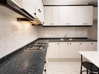 Piso en venta en Sants-Badal en Barcelona
