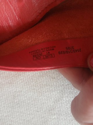 Manoletinas Zara Rojas Talla 38