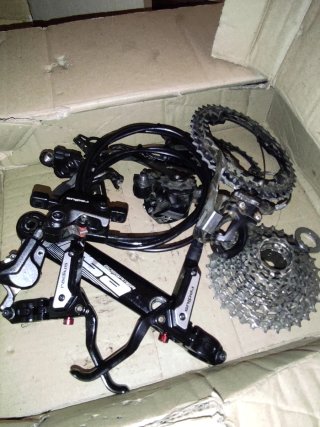 Lote Shimano Alivio y Sram GX