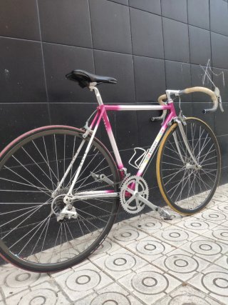 Bicicleta de carretera Biondi
