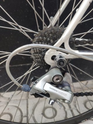 Bicicleta de carretera Biondi