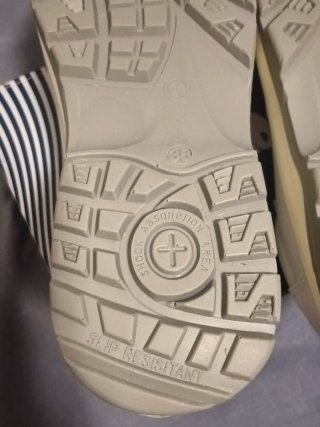 Zapatos de trabajo Anibal Talla 38 Blancos
