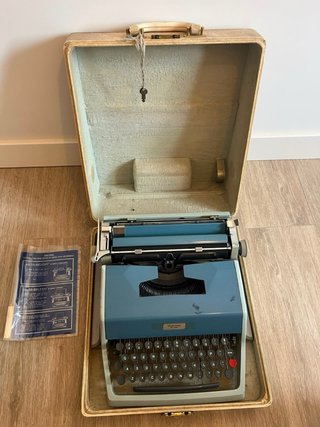Máquina Escribir Olivetti Studio Deluxe Azul