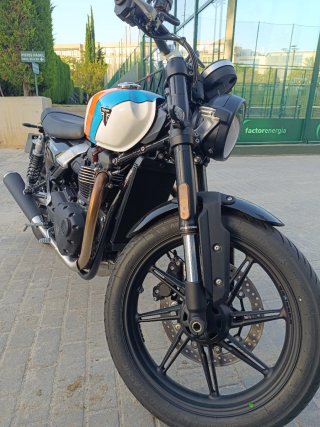 Triumph Speed Twin 900