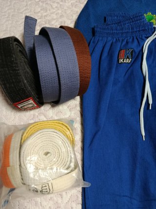 Kimono e Cinture di Judo IKAR