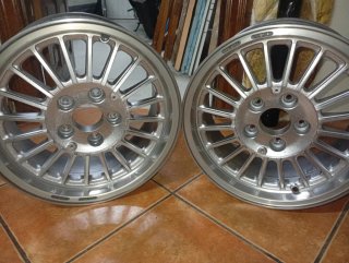 Llantas Mercedes 15