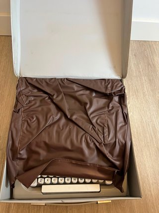 Máquina de escribir Olivetti Lettera 25