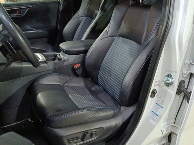 Toyota Rav4 2.5l 220H Feel! 4WD