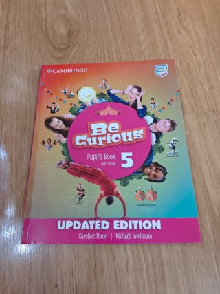 Libro de inglés 5 de primaria. Revuela