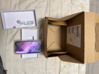 iPhone 14 Morado