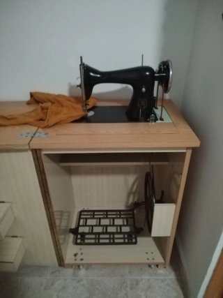 Máquina de coser Singer clásica