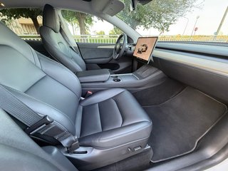 Tesla Model Y 2023 año, 62500km
