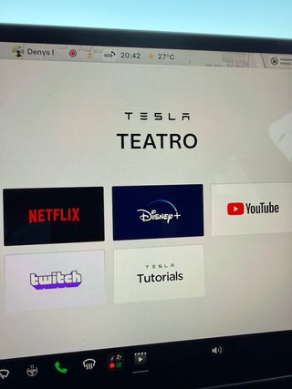 Tesla Model Y 2023 año, 62500km