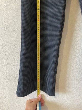 Pantalón de vestir gris a cuadros