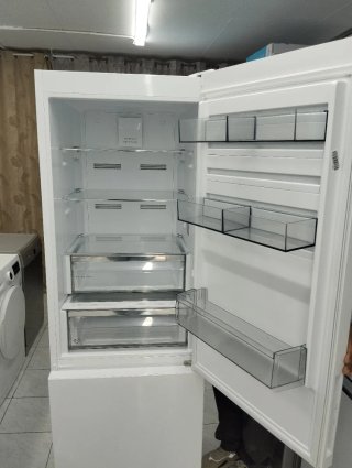 Nevera marca AEG NO FROST