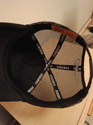 Gorra Courteiz Negra