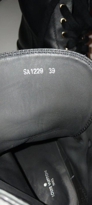 Botas Louis Vuitton Metropolis Flat Rang Negras