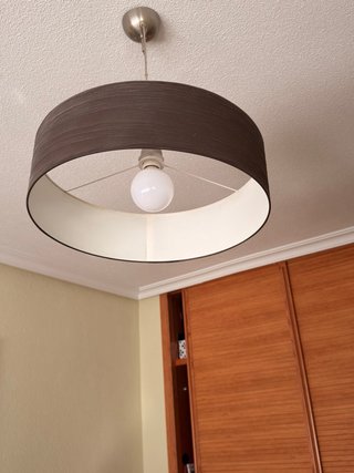 Lampada a sospensione di design nera