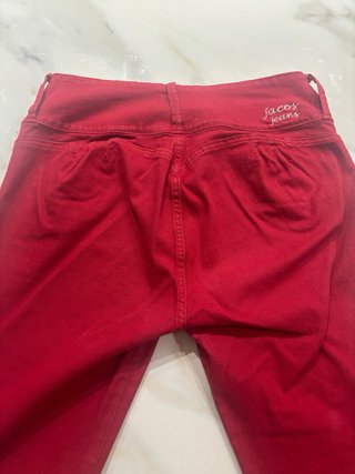 Pantalón Colombiano Rojo Talla 38