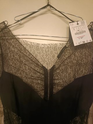 Vestido Zara Negro Talla S  Nuevo con etiqueta