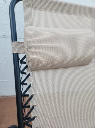 Set di 2 sdraio da giardino beige