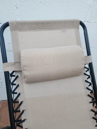 Set di 2 sdraio da giardino beige
