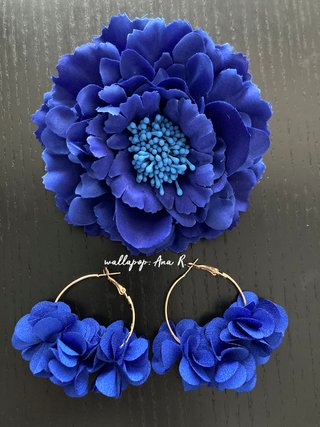 Conjunto flamenca pendientes aro y flor azul real