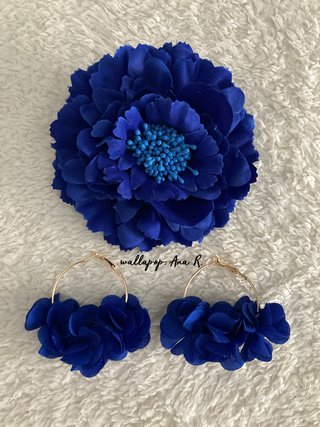 Conjunto flamenca pendientes aro y flor azul real