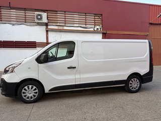 se vende Renault Traffic Ano 2021