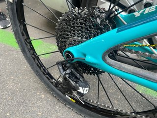 MTB Enduro/Descenso Talla M 27.5 Carbono