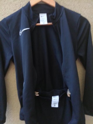 Conjunto deportivo Nike negro traspirable primaver