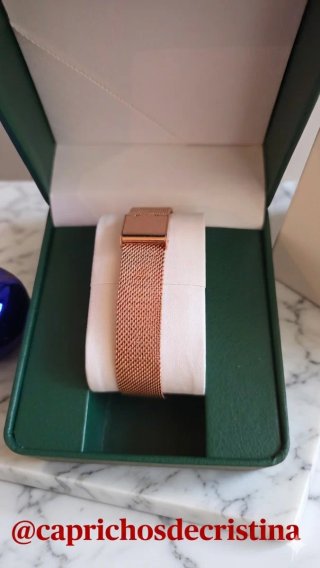 Reloj  Acero Dorado y Plateado.SOLO ENVIO