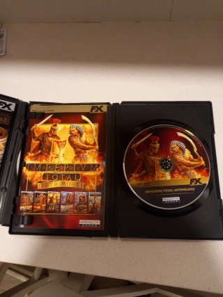 Lote 2 juegos IMPERIVM PC FX Interactive