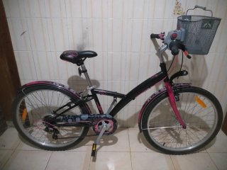 Bicicleta bitwin 24 pulgadas como nueva
