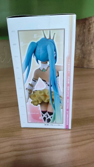 Figura Original  Hatsune Miku Racing Banpresto