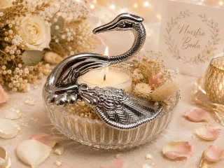 Vela aromática en caja con forma CISNE salvaje