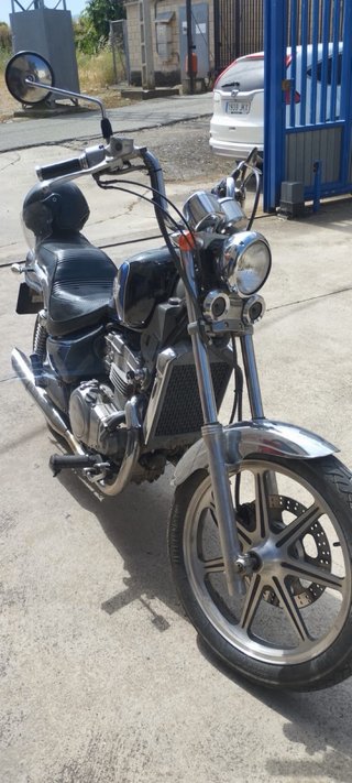 Kawasaki Vulcan EN500 Cruiser