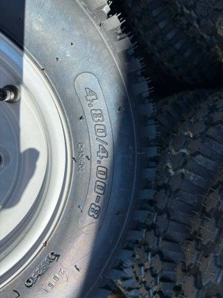 Ruedas 4.80/4.00-8