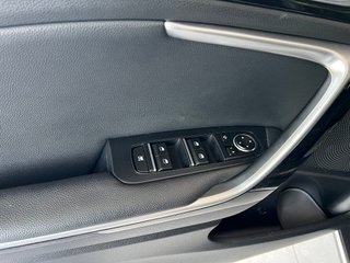 KIA XCeed eDRIVE 1.6 GDI HÍBRIDO/ENCHUFABLE 141cv