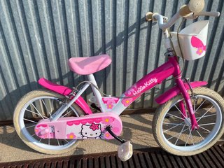 Bicicleta Hello Kitty rosa