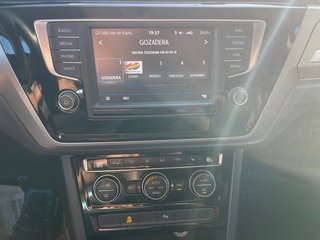 Volkswagen Touran 2016