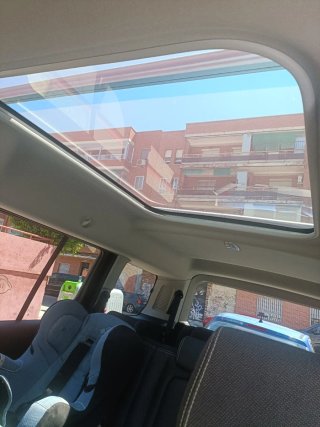 Ford Grand Tourneo Connec 2016
