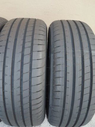 Neumáticos Goodyear 235/55 R18 100V