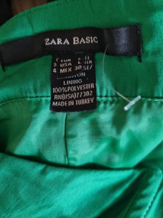Vestido Zara verde con lazo negro Talla M
