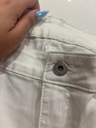 Pantalón pitillo blanco push up