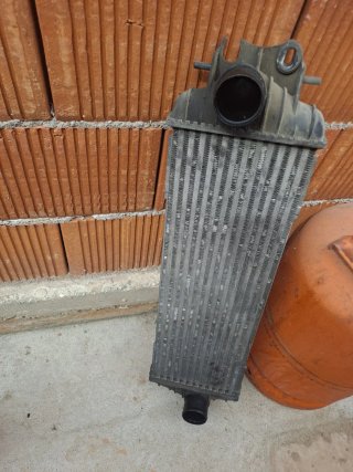 Intercooler Opel Vivaro 1.9 CDTI